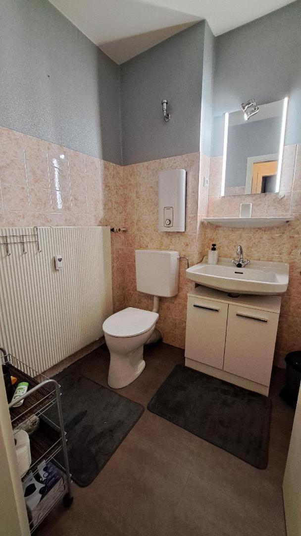 1-Zimmer-Appartement Schoene Aussicht 란겔샤임 외부 사진